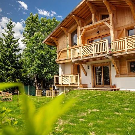 Charmant Appartement Dans Chalet, Coeur De Межев Экстерьер фото